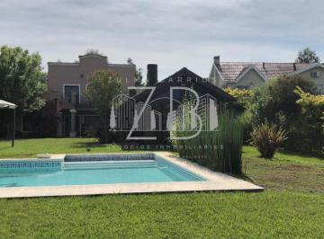 Casa de 6 ambientes, San Vicente · Espectacular Casa en Alquiler en El Lauquen