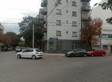 Local comercial · 94m² · 3 Ambientes · Local Esquina Alta Cordoba, Escuchamos Su Propuesta