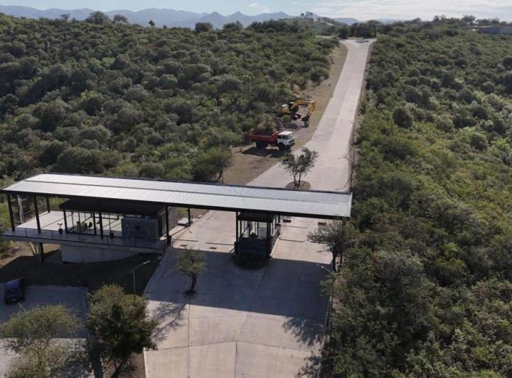 Terreno · 1265m²