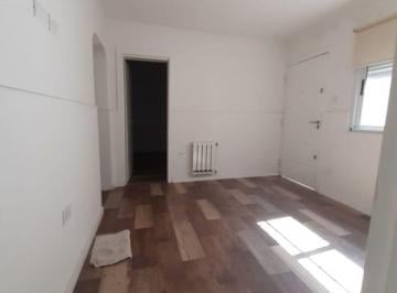 Departamento de 3 ambientes, Quilmes · Departamento 3 Ambientes Luminoso en Quilmes Centro