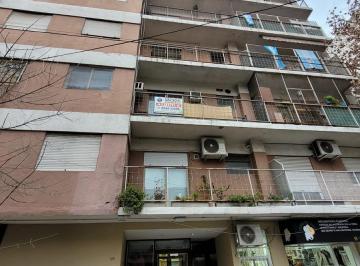 Departamento · 41m² · 2 Ambientes · Departamento de 2 Ambientes en Alquiler Ramos Mejia Centro