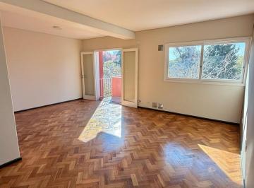 Departamento · 157m² · 4 Dormitorios · Openhouse Vende Semipiso Frente a La Plaza Independencia