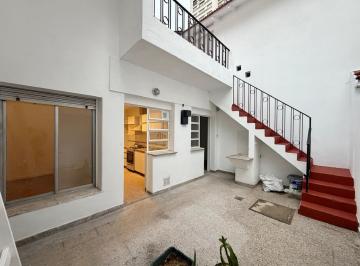 PH · 4 Ambientes · PH en Planta Baja Al Frente con Patio