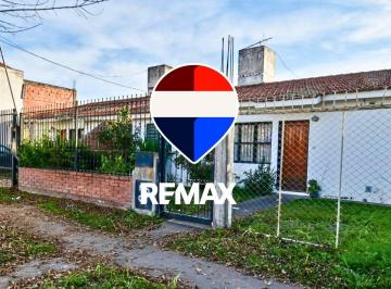 Casa · 80m² · 3 Ambientes · Casa Venta Docente Sur 2 Dorm. Apto Credito