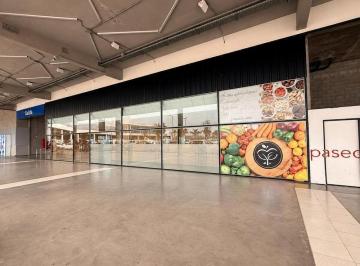 Local comercial · 114m² · 10 Cocheras · Alquiler – Locales Comerciales en Centro Comercial Nini Mayo