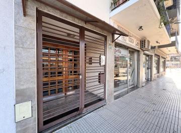 Departamento · 42m² · 3 Ambientes · Departamento 3 Ambientes Venta Agronomía Patio