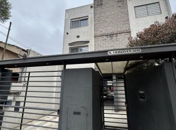 Departamento · 37m² · 2 Ambientes · 1 Cochera · Impecable Dos Amb con Cochera y Baulera Zona La Salle