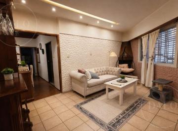 PH · 68m² · 3 Ambientes · PH Al Frente en Venta en Remedios de Escalada, Lanus