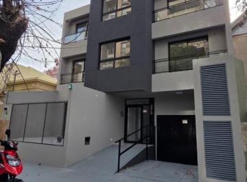 Garage · 12m² · Alquiler de Cochera Fija, Cubierta en Subsuelo. Excelente Ubicacion: Portela 275, Lomas de Zamora