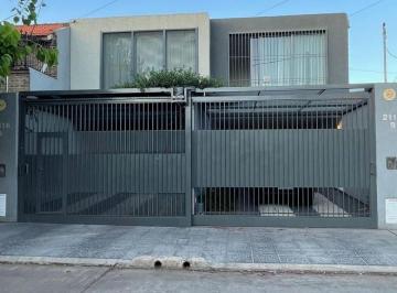 Casa de 5 ambientes, Córdoba · Duplex Mansión en Alquiler Y/o a La Venta, 170 m² Cubiertos. B° Alto Alberdi.
