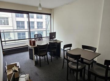 Oficina comercial · 74m² · 5 Ambientes · 1 Cochera · Oficina en San Nicolás