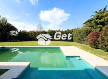Casa · 255m² · 5 Ambientes · 4 Cocheras · Casa en Venta en Barrio San Isidro Labrador, Villanueva, Tigre