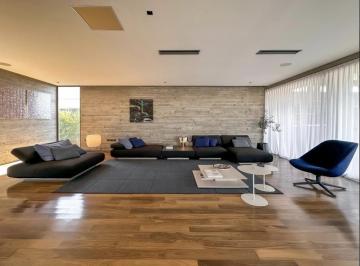 Casa · 580m² · 6 Ambientes · 6 Cocheras · Espectacular Casa en Pilará - con La Exclusiva Vista Al Hoyo 6 y Su Laguna del Campo de Golf - 3 Do