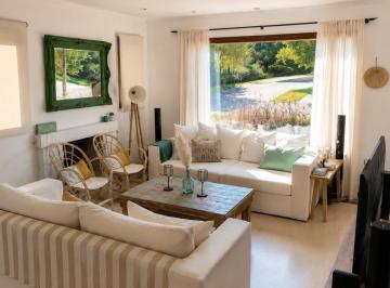 Casa · 165m² · 5 Ambientes · 4 Cocheras · Venta y Alquiler Casa 3 Dorm. Dependencia en Los Sauces Nordelta