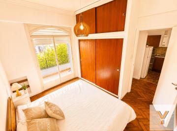 Departamento · 61m² · 3 Ambientes · Departamento en Alquiler - 2 Dorm. 1 Baño - 64 m - Flores