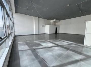 WhatsApp Image 2026-06-18 at 5.07.48 PM (1).jpeg · Oficina en Alquiler – 250 m² | La Diva de Gama | Av Colón 3500