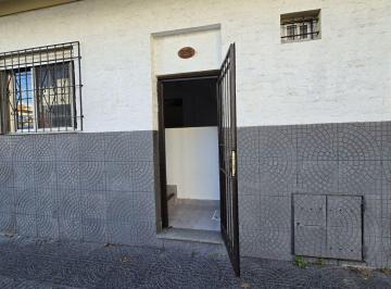 RUR-RUR-104_2 · Departamento en Alquiler Al Frente Duplex Muy Espacioso con Patio