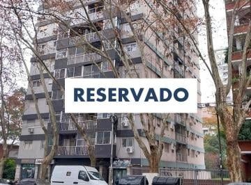 Departamento de 2 ambientes, Flores · 2 Ambientes con Balcón y Cochera en Venta Barrio Flores - Reservado