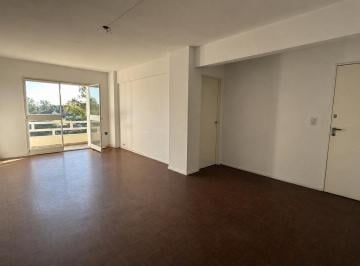 Departamento · 60m² · 3 Ambientes · Alquiler Departamento 3 Ambientes con Balcón y Excelente Vista - Villa Raffo