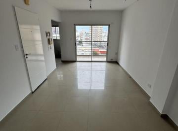 Departamento de 2 ambientes, General San Martín · Departamento Semipiso de 2 Ambientes en Alquiler - San Martin Centro