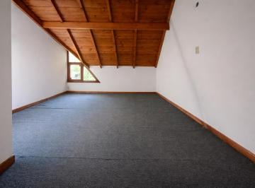 Departamento de 4 ambientes, Morón · Alquiler en Moron, Calle Sarratea, Duplex 4 Ambientes.