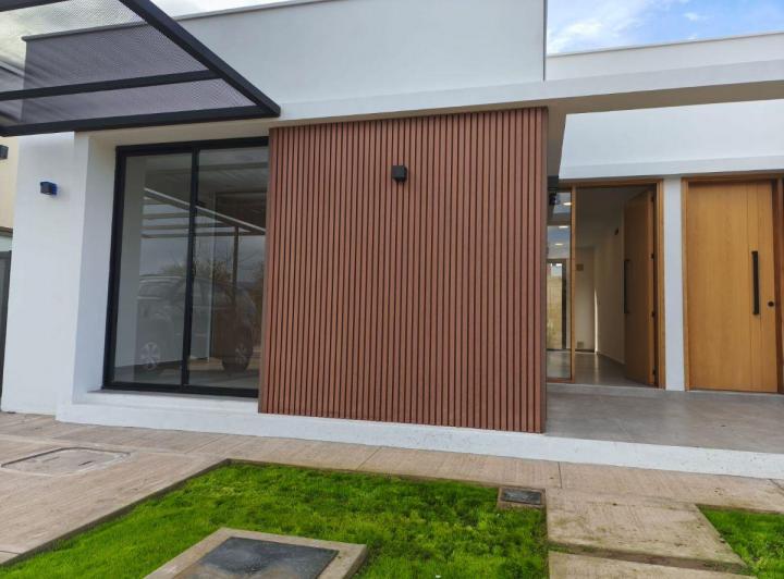 Casa · 70m² · 3 Ambientes · 1 Cochera