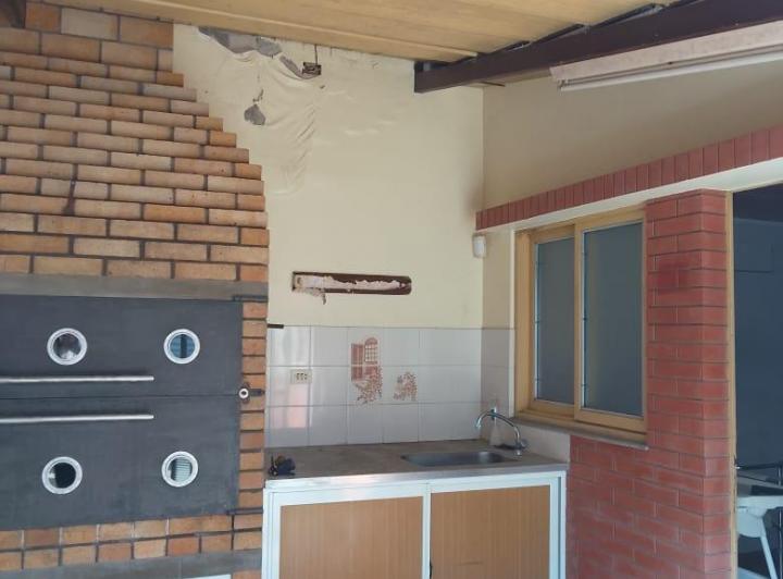 Casa · 450m² · 2 Ambientes · 2 Cocheras