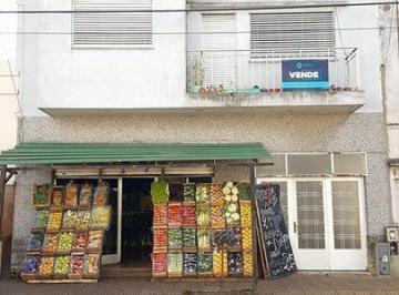 Casa · 245m² · 4 Ambientes · 1 Cochera · Casa - Ensenada