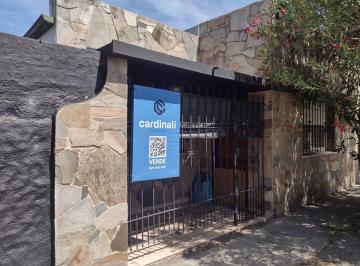 Casa · 1m² · 2 Ambientes · 1 Cochera · Casa en Casa en Venta en Ensenada