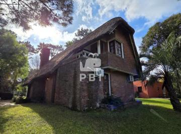 Foto1 · Casa 3 Dorm. en Pinares, Punta del Este - Ref: Pbi15946