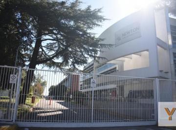 Depósito · 1943m² · 2 Ambientes · Depósito en Alquiler - - 1943 m - General San Martin