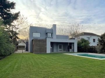 Casa · 180m² · 5 Ambientes · 1 Cochera · Casa en Venta en Los Pilares, Pilar, G. B. a. Zona Norte
