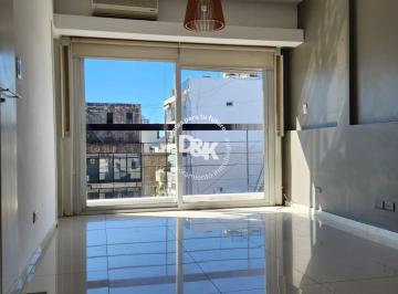 Departamento de 1 ambiente, Recoleta · Monoambiente Actualizado en Venta en Recoleta, Piso Alto