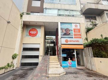 Oficina comercial de 1 ambiente, Lanús · Oficina Comercial Al Frente en Pleno Lanusita