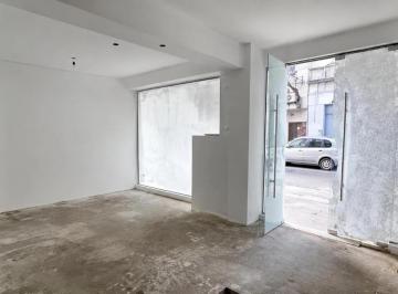 Local comercial · 150m² · Local en Alquiler - 1 Baño - 210 m - Colegiales