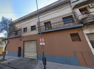 Depósito , Parque Patricios · Depósito de 2029 m² en Venta en Parque Patricios