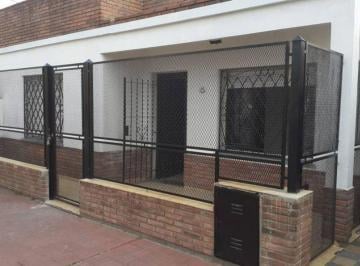 imagen1 · Casa en Venta Ubicada en Morón, Ideal Para Familias.