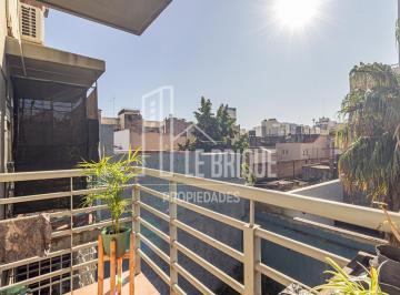 Departamento · 65m² · 4 Ambientes · Excelente Depto con Balcon en 2 Plantas
