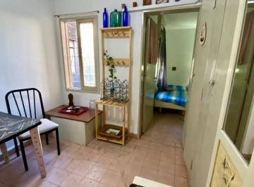 Departamento · 30m² · 2 Ambientes · Departamento Interno un Dormitorio Amoblado en Alberdi Excelente Ubicación