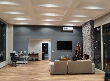 imagen1 · Casa de Categoria de 5 Ambientes