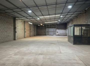 Bodega-Galpón · 600m² · Se Alquila Galpon 600 m² Industrial El Pantanillo