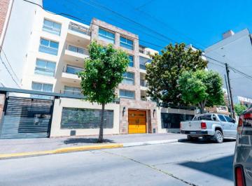 Departamento de 4 ambientes, La Matanza · Venta o Permuta Semipiso de 4 Ambientes en El Centro de Ramos Mejía - Cochera Doble
