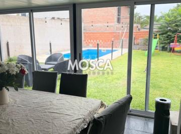 Casa · 200m² · 5 Ambientes · 2 Cocheras · Vendo Casa en General Rodriguez