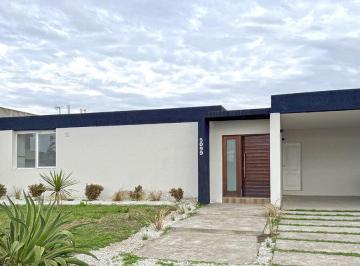 Casa · 160m² · 5 Ambientes · 2 Cocheras · Casa a Estrenar Don Mateo