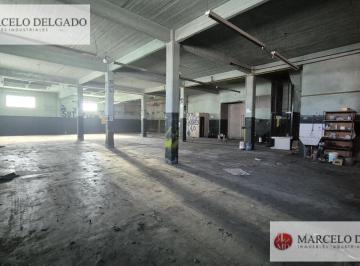 Bodega-Galpón · 1200m² · Galpón - Depósito de 1200 m². en Avelladeda - Venta - Alquiler