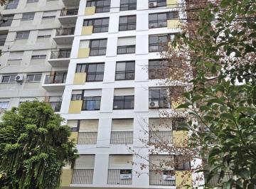 Departamento · 40m² · 2 Ambientes · Departamento de 2 Ambientes Amplios en Plena Zona Residencial. Bajas Expensas