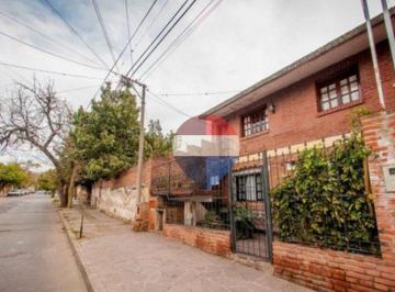 Departamento · 69m² · 4 Ambientes · Venta Departamento 1º Piso 3 Dorm. Cuyaya