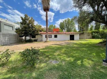 Casa de 4 ambientes, Luján de Cuyo · Casa Venta con Departamento Pileta La Puntilla Mza