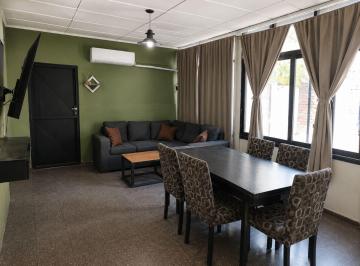 Casa · 281m² · 6 Ambientes · Venta Casa Mixta en Godoy Cruz
