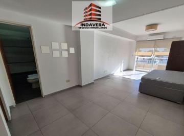 Departamento de 1 ambiente, Tres de Febrero · Excelente Depto de 1 Ambientes 34 m² - Balcón Terraza - Sum - Caseros Centro